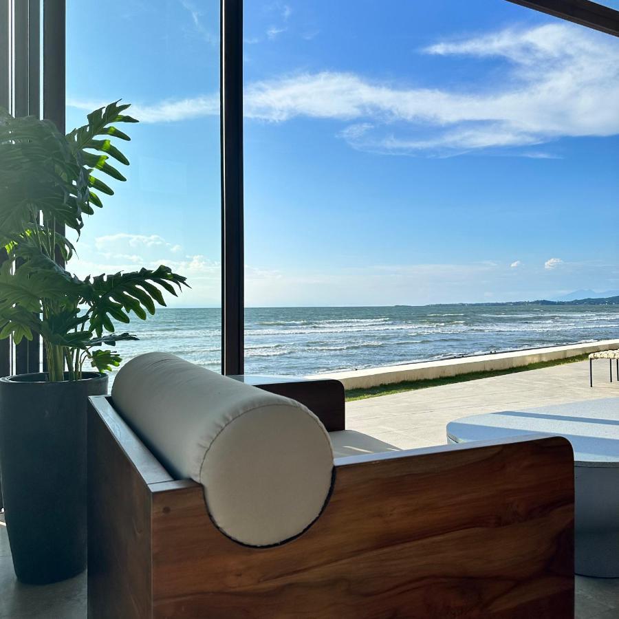 Tana Beach Villas Lian Exterior foto