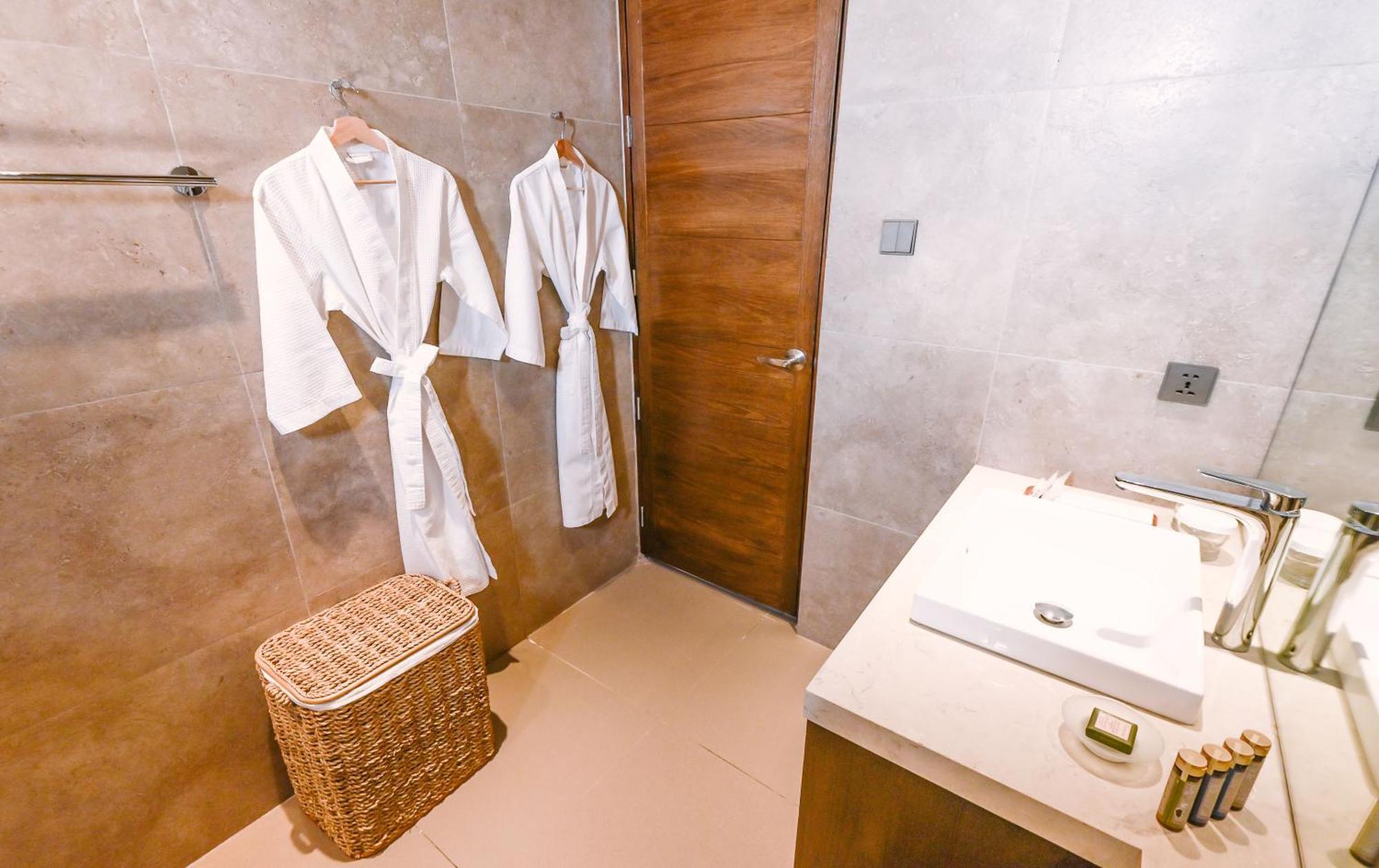 Tana Beach Villas Lian Exterior foto