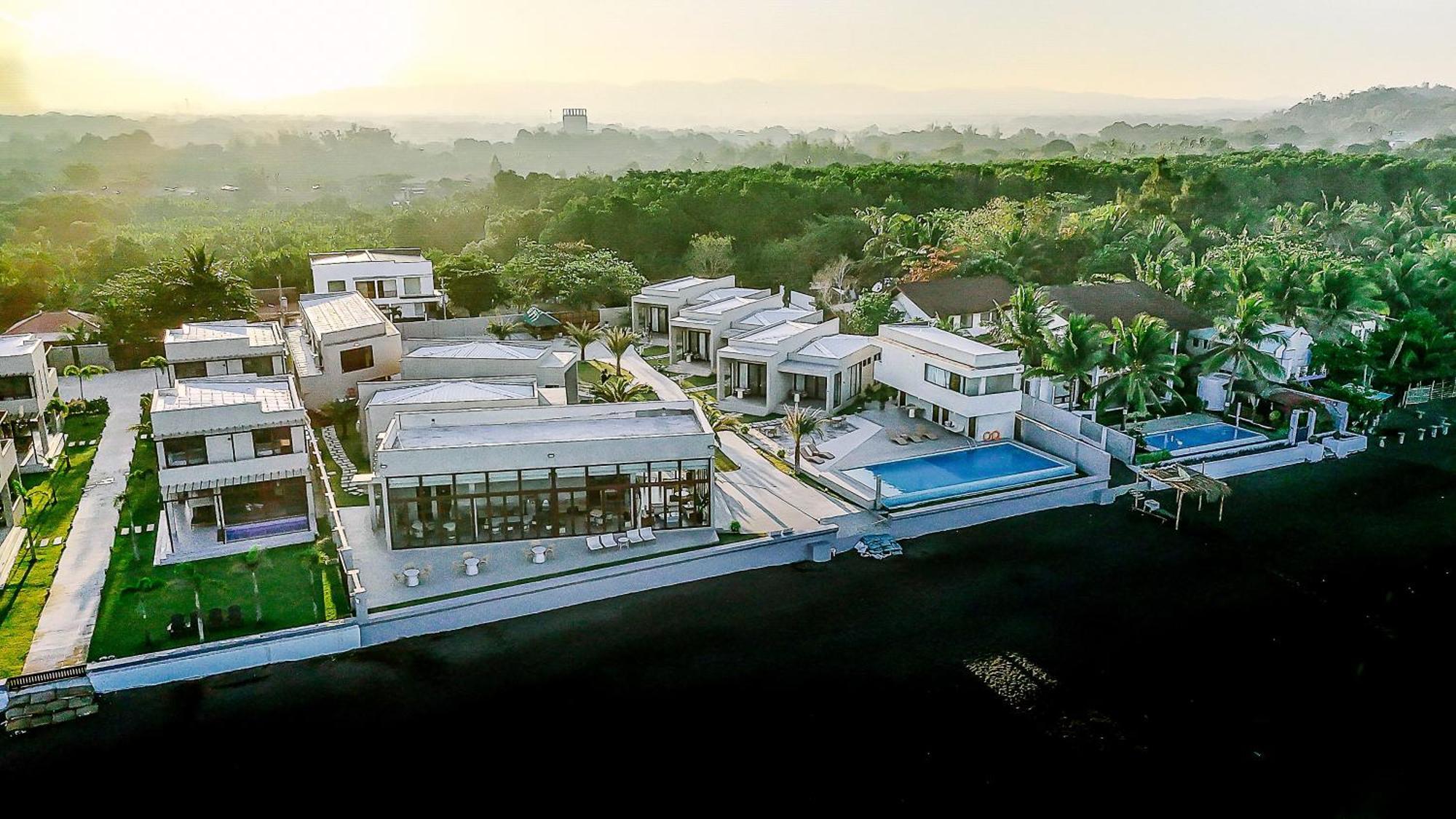 Tana Beach Villas Lian Exterior foto