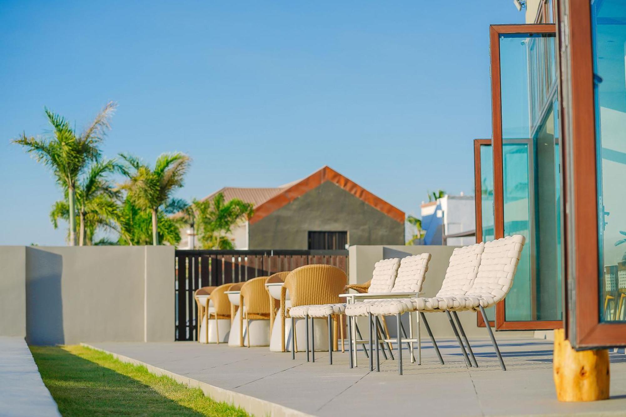 Tana Beach Villas Lian Exterior foto